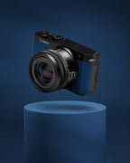 Panasonic LUMIX S9 Mirrorless Camera with 18-40mm Lens (Blue)