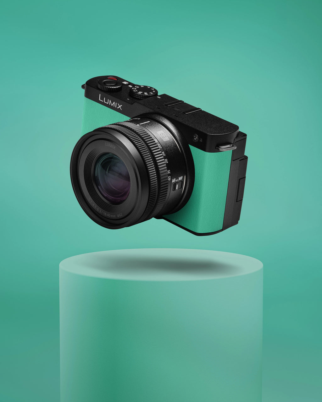 Panasonic LUMIX S9 Mirrorless Camera with 18-40mm Lens (Mint Green)
