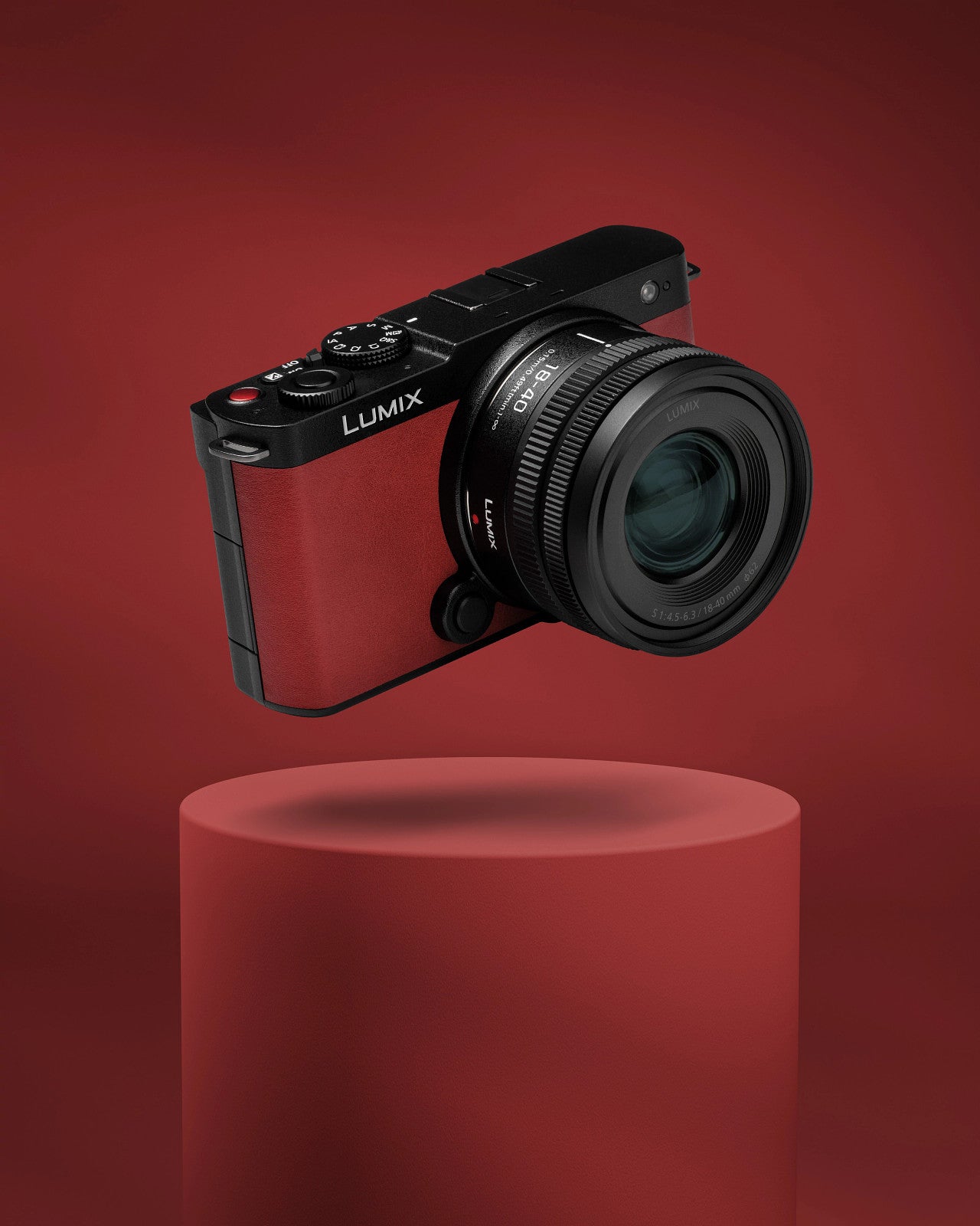 Panasonic LUMIX S9 Mirrorless Camera with 18-40mm Lens (Red)