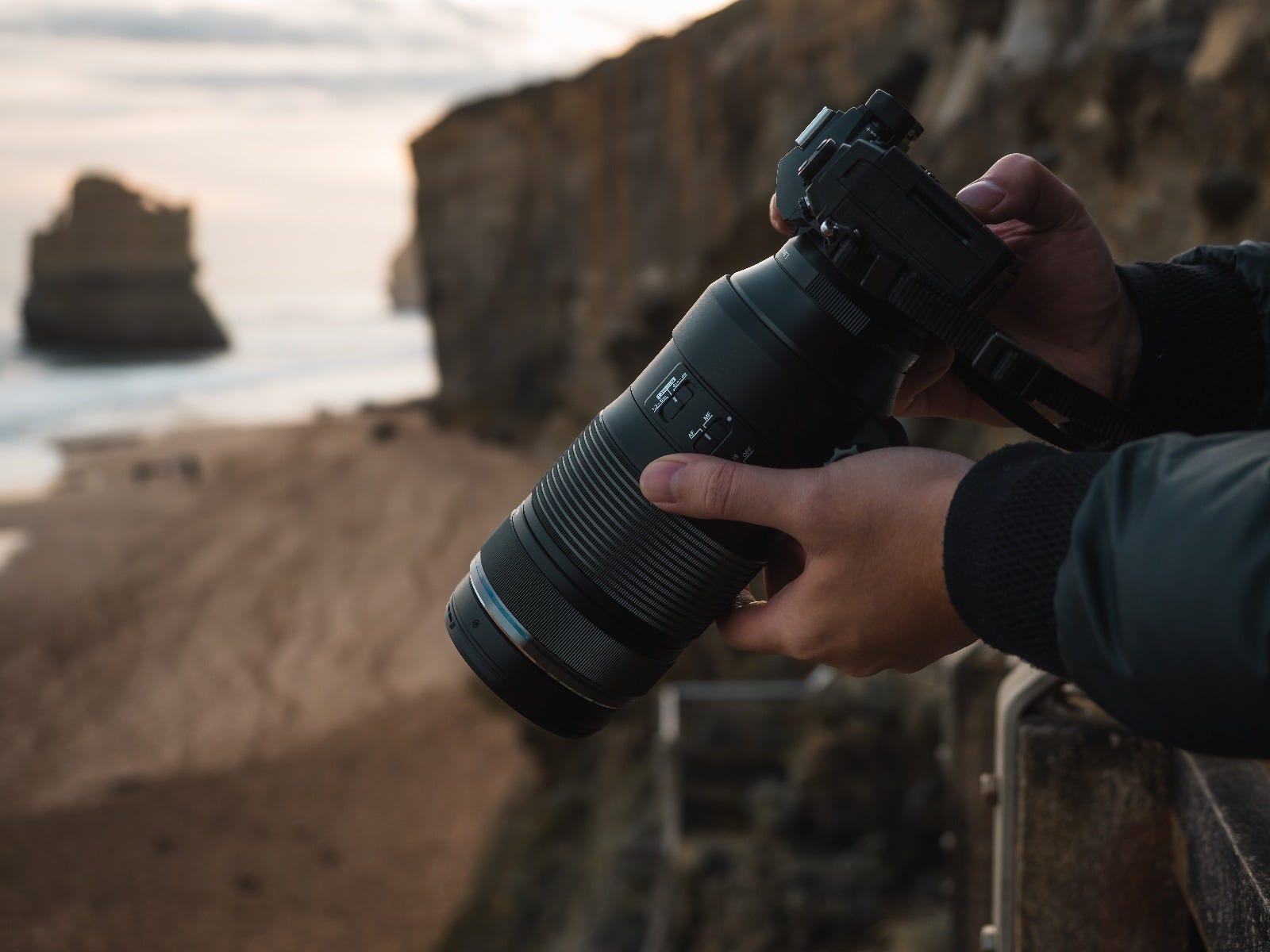 Olympus ED 100-400mm f/5.0-6.3 IS Lens