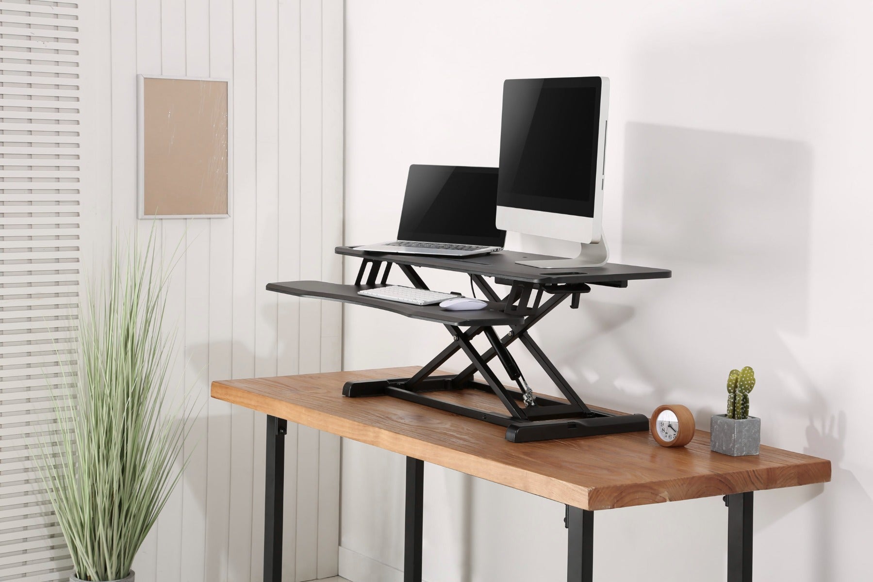 Brateck Gas Spring Sit Stand Desk Converter with Keyboard Tray Deck