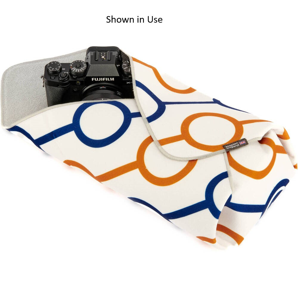 3 Legged Thing - Wrapz Protective Wrap - Medium - Retro