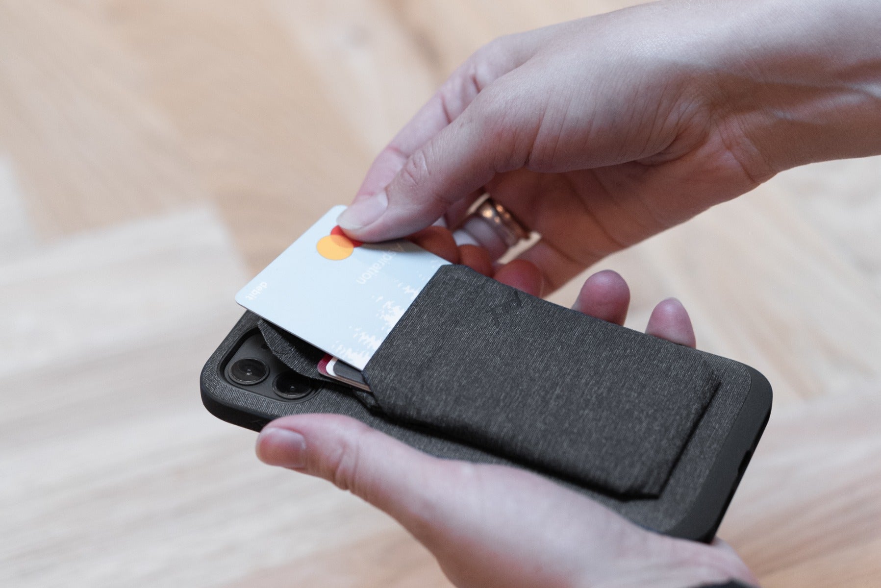 Peak Design Mobile - Wallet - Slim - Charcoal