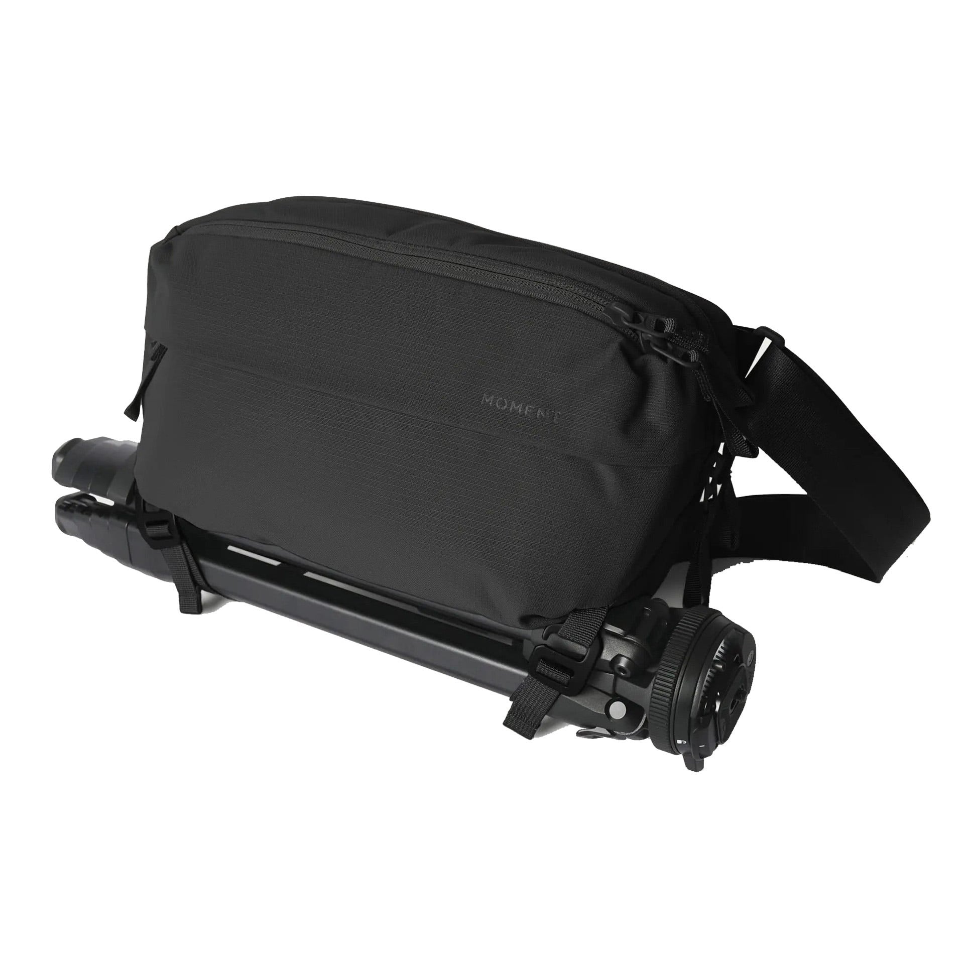 Moment Everything Sling 4L (Black)