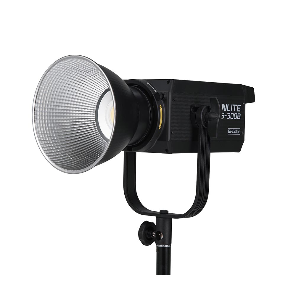 Nanlite FS-300 Bi-colour LED monolight