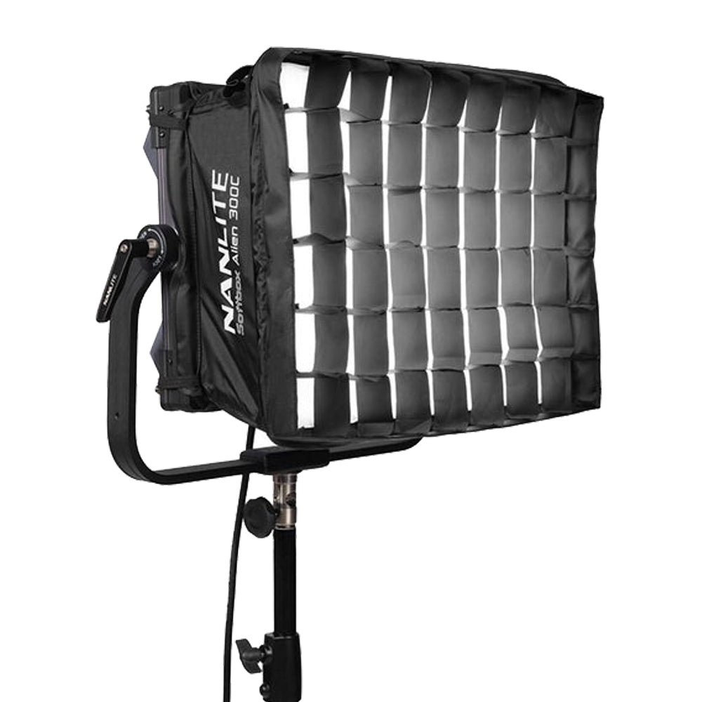 Nanlite Soft Box with Eggcrate for Alien 300C