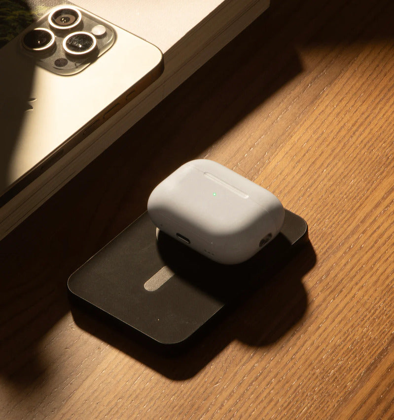 Native Union (Re)Classic 5000mAh Magnetic Power Bank (Black)
