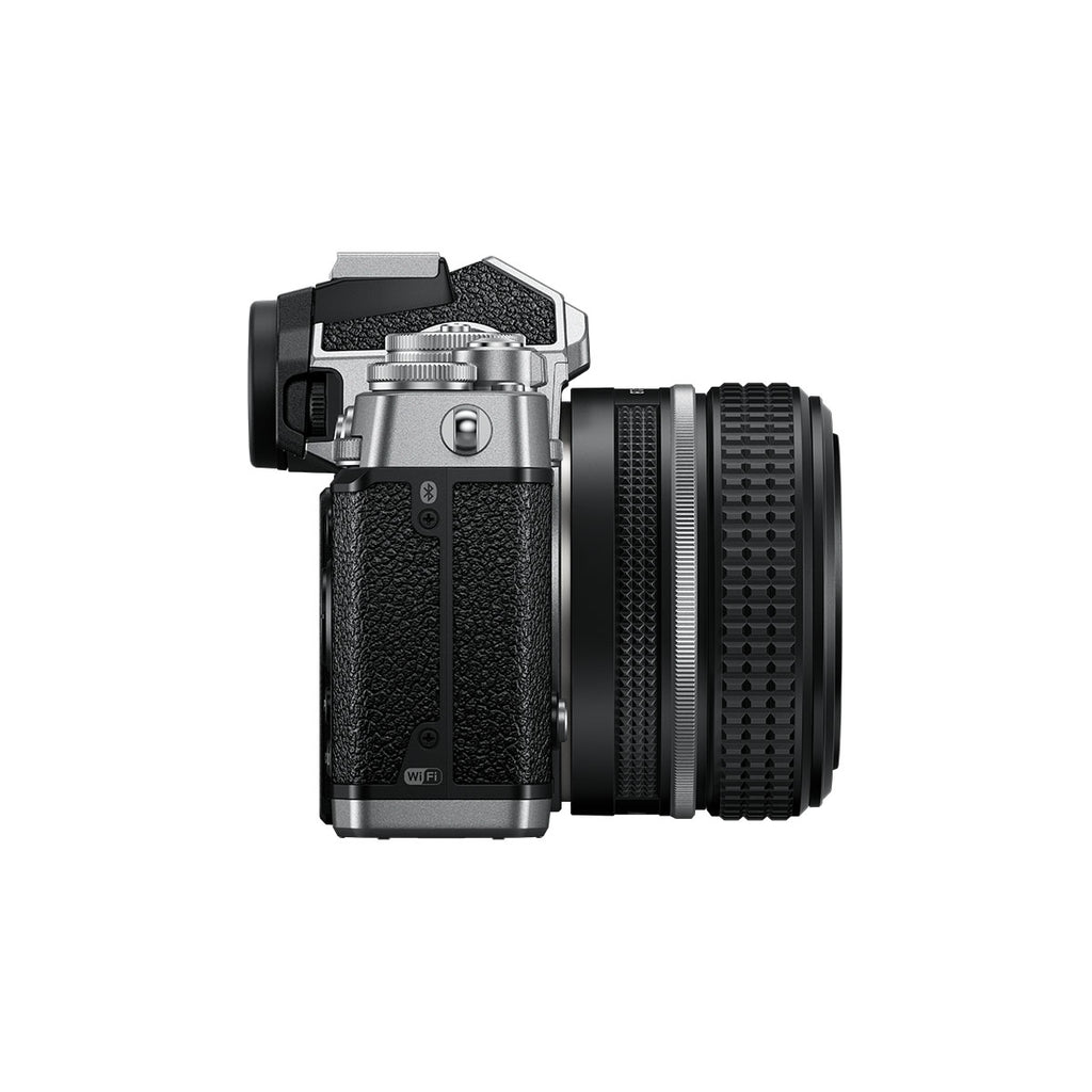 Nikon Z fc Black with Nikkor Z 28mm f/2.8 (SE) 