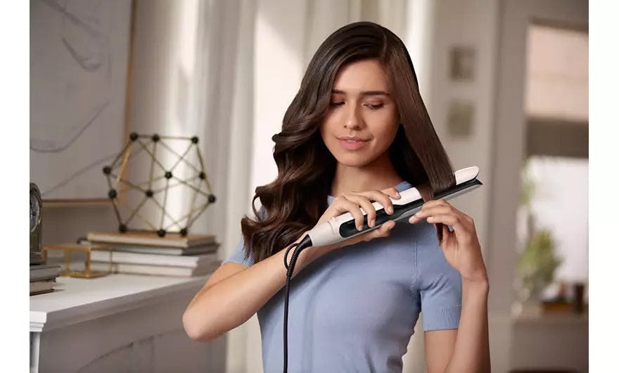 Damaged Box Philips 5000 Hair Straightener - ThermoShield Sensor  (BHS510/50)