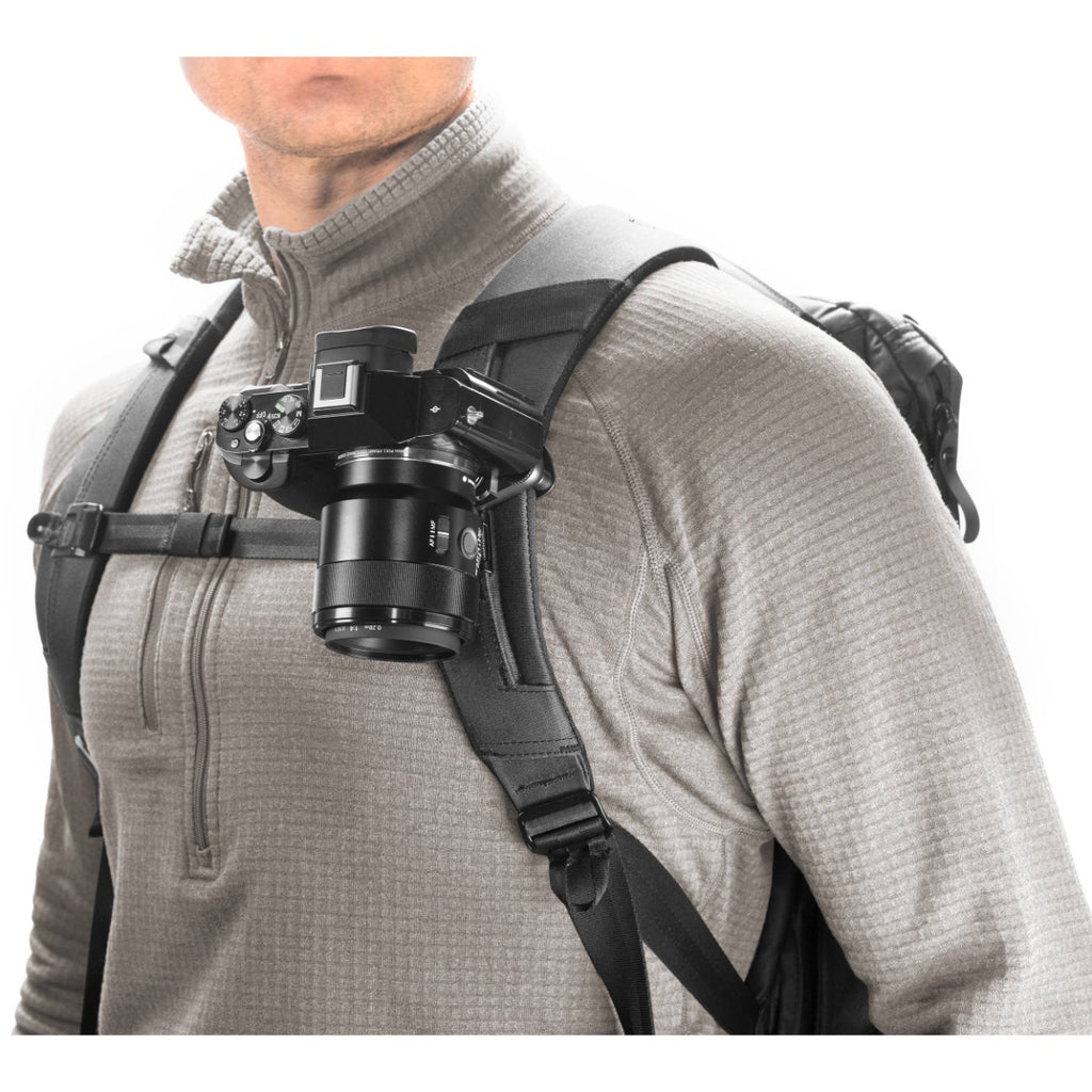 Peak Design Capture Camera Clip (v3) - Black - with Standard Plate