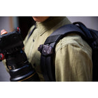 Peak Design Capture Camera Clip (v3) - Black - with Standard Plate