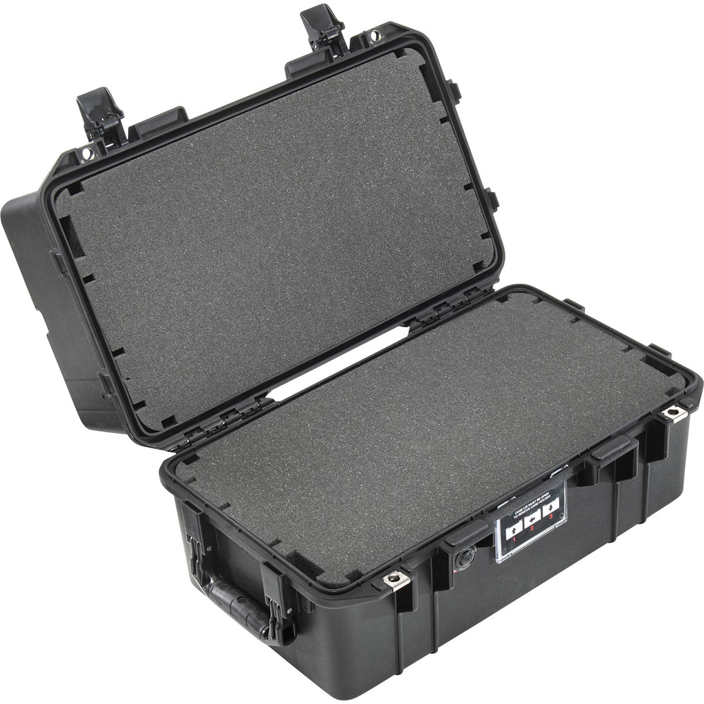 Pelican 1465 Air Case - Black with Foam