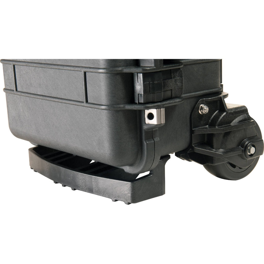 Pelican 1510M Case - Black with Foam