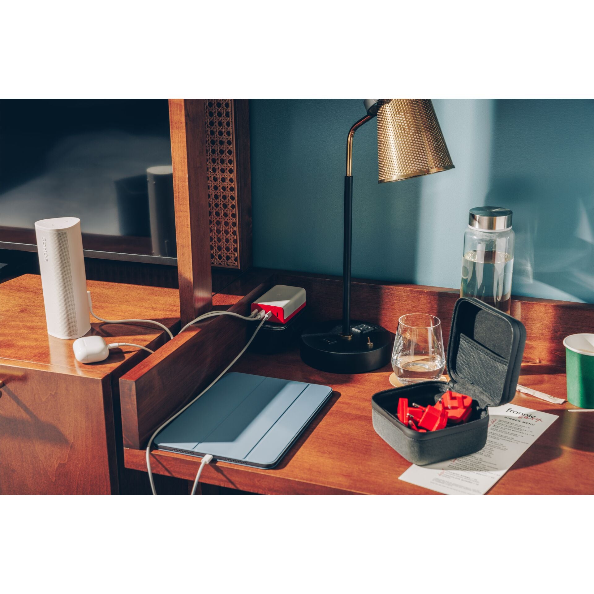 Twelve South PlugBug 50W with Find My Travel Charger
