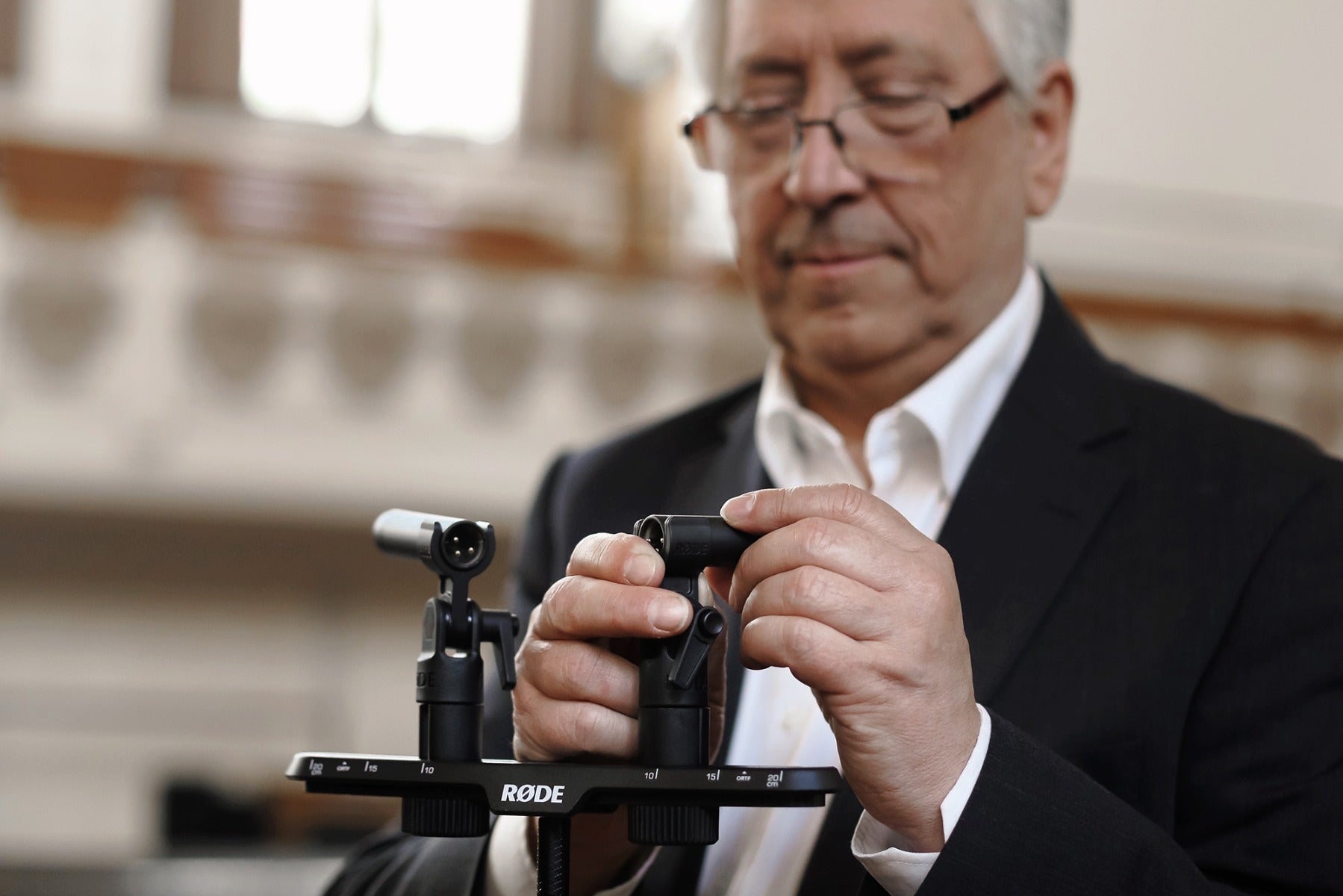 Rode TF5 Matched Pair Condenser Cardioid Microphones features ultra-low noise flow with a flat accurate frequency response.