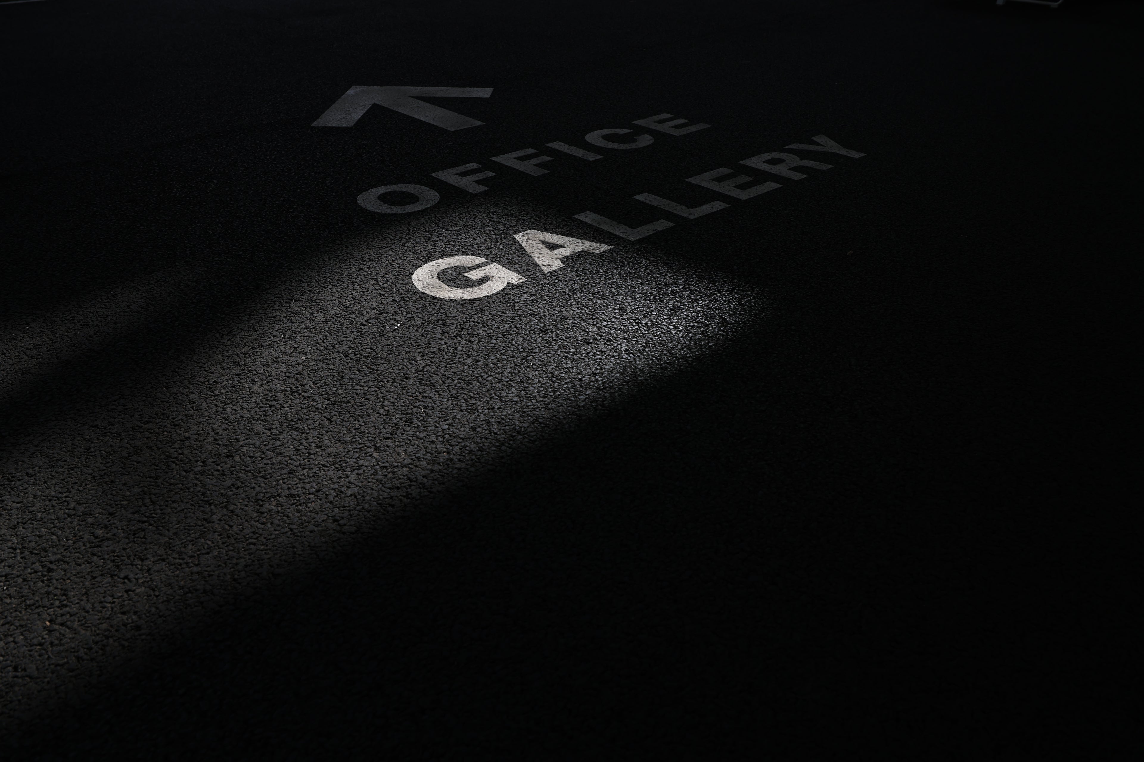  Canon RF 16-28mm F2.8 IS STM Lens