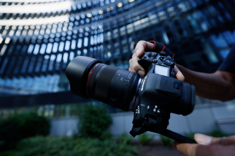 Canon RF 24mm f/1.4L VCM Lens