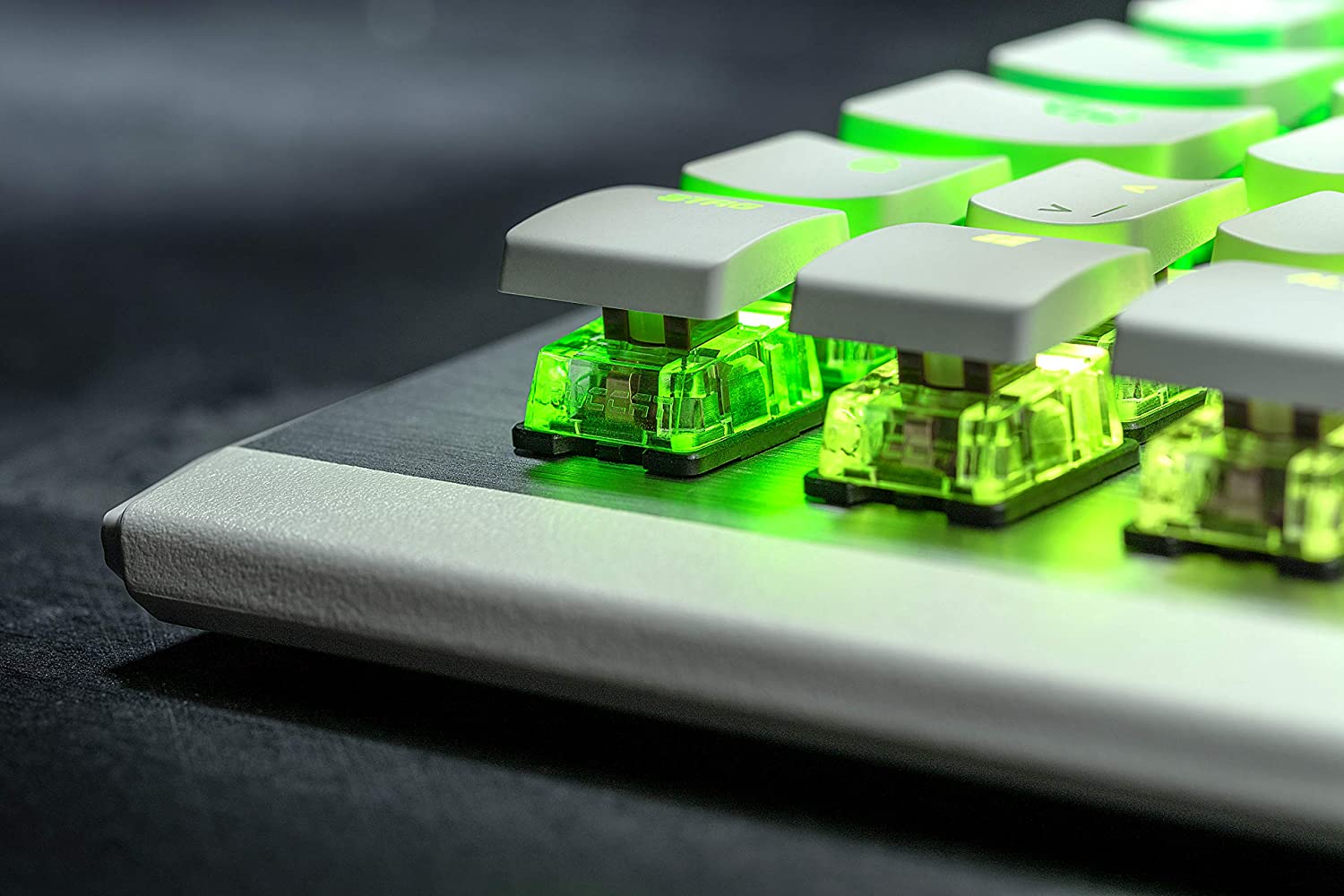 ROCCAT Vulcan 122 AIMO RGB Mechanical Gaming Keyboard