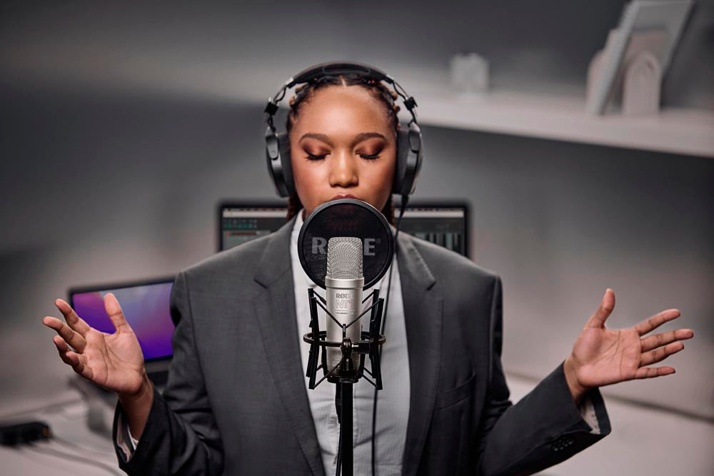 Rode NT1 5th Generation Hybrid Microphone (Silver)