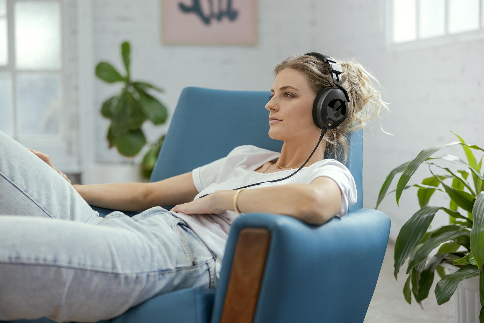 Rode NTH-100 Professional Over-Ear Headphones