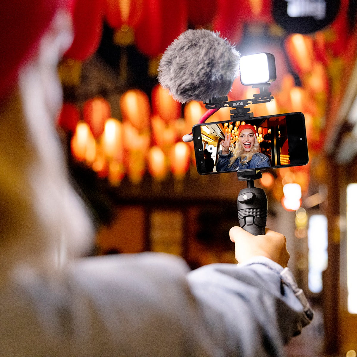 Rode Vlogger Kit Universal Filmmaking Kit for Smartphones with 3.5mm Ports