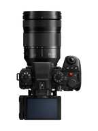 Panasonic LUMIX S1 II Kit with 24-105mm F4 MACRO O.I.S Lens
