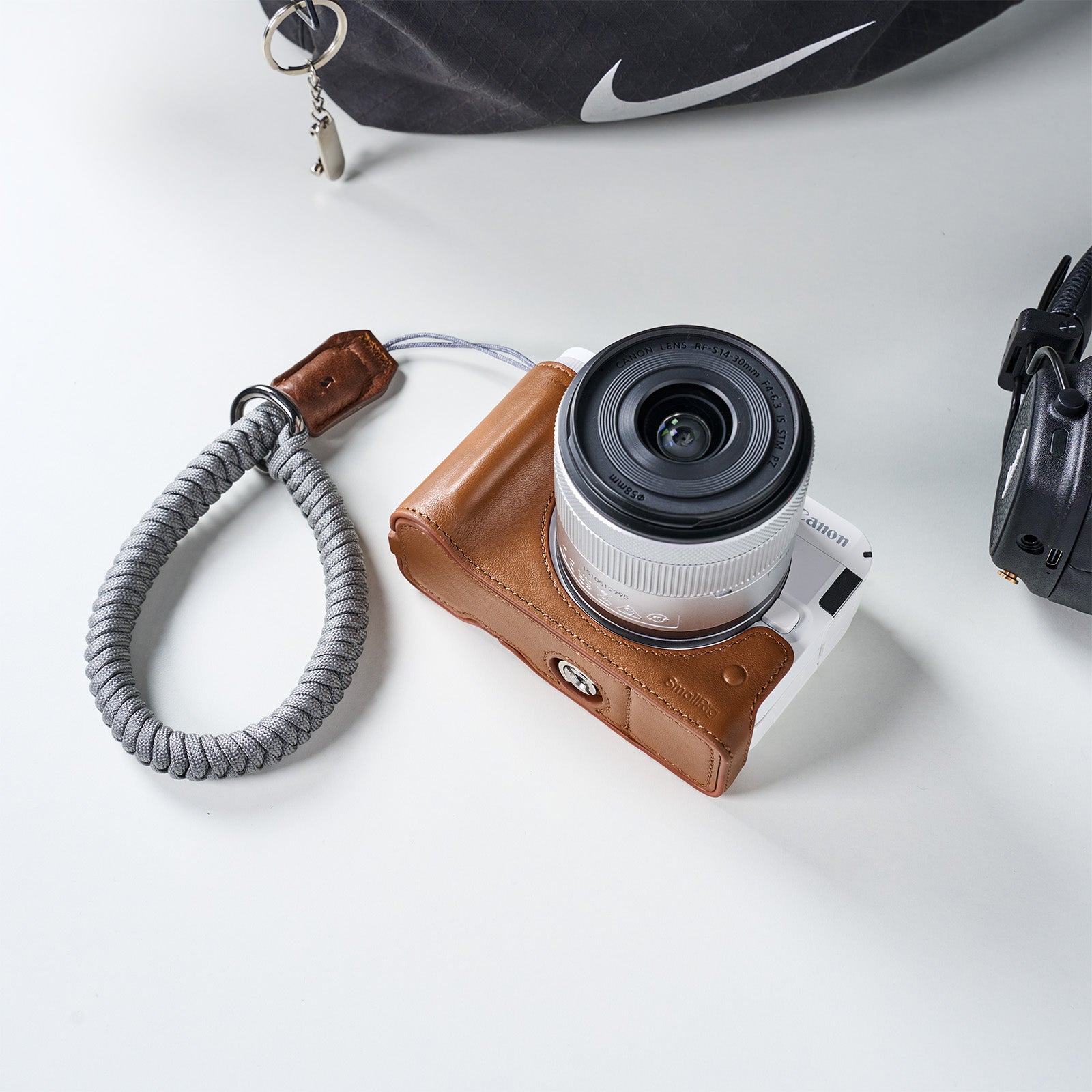 SmallRig Camera Leather Half Case Kit for Canon EOS R50 V (Brown) 5432
