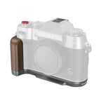 SmallRig L-Shape Mount Plate with Handle for FUJIFILM X-T50 (Wooden/Charcoal Silver) 4736B