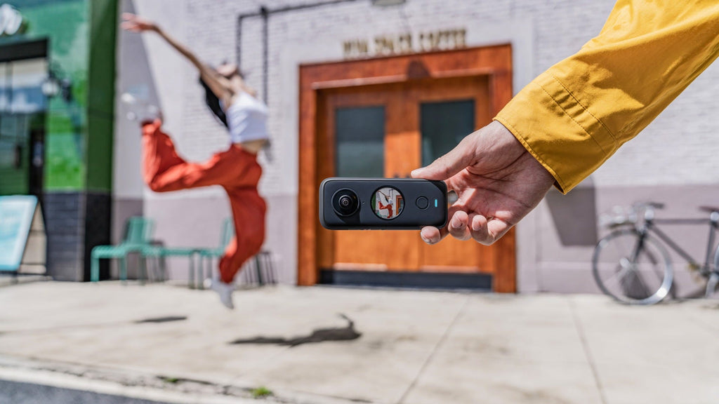 Insta360 ONE X2  