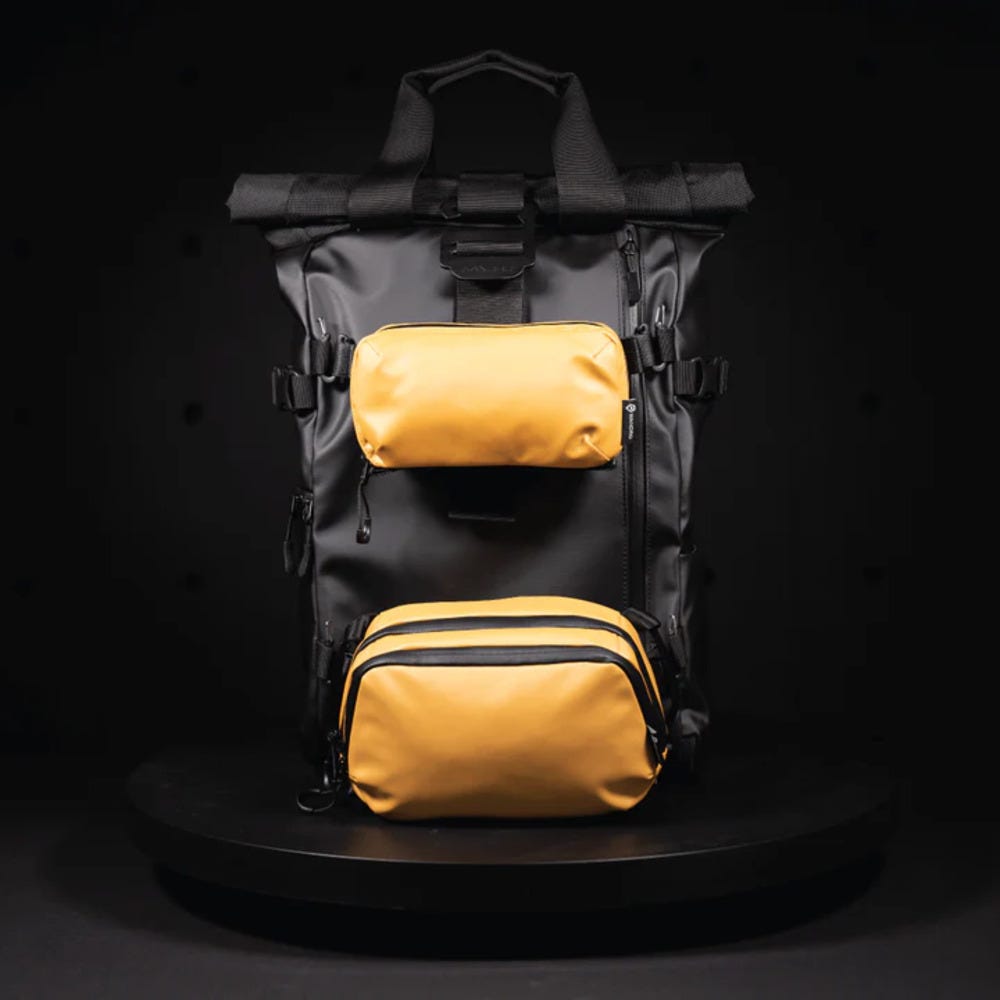 Wandrd Tech Bag Large - Dallol Yellow 