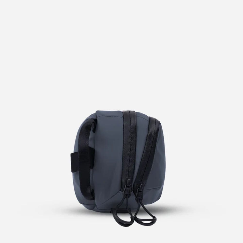 Wandrd Tech Bag Large - Aegean Blue 