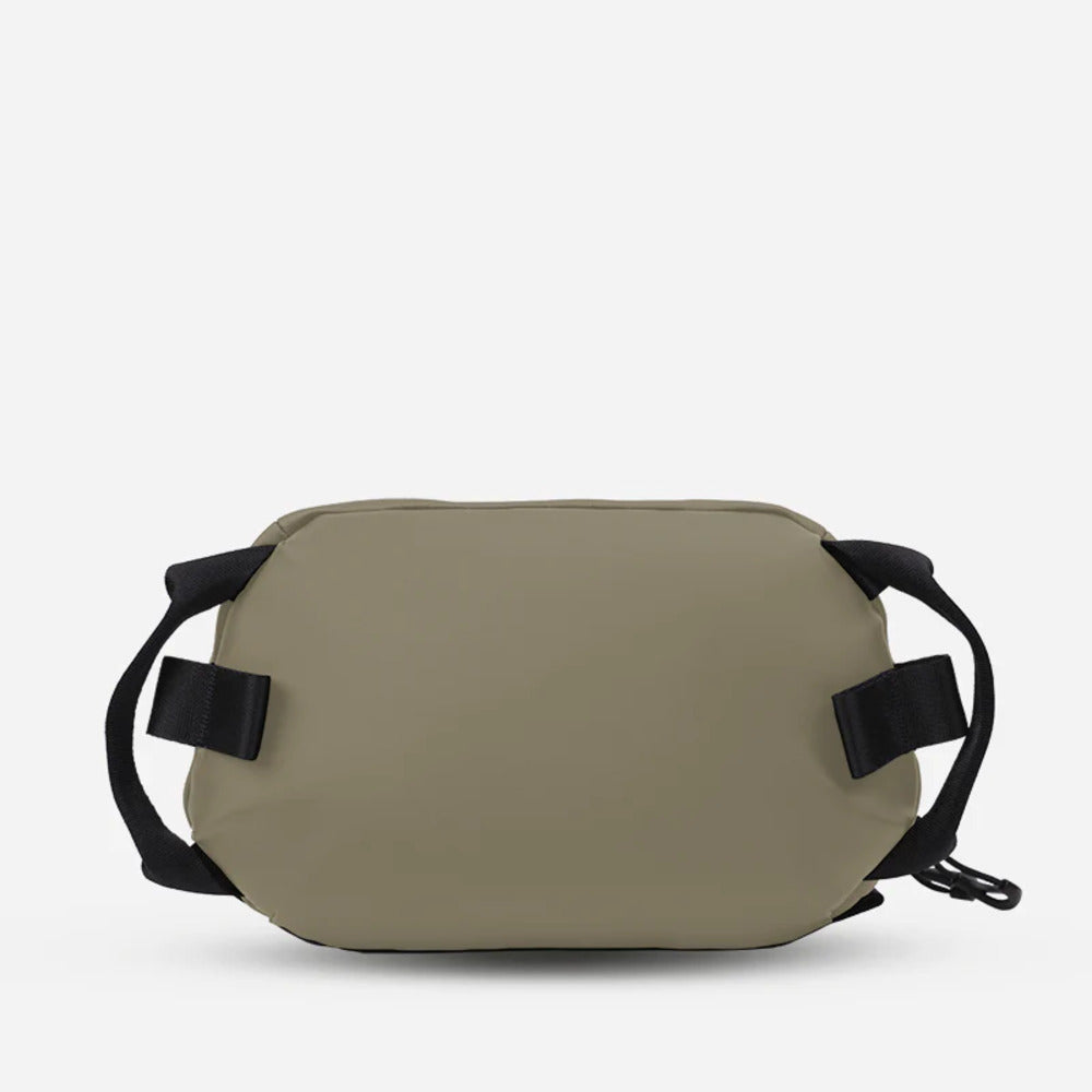 Wandrd Tech Bag Large - Yuma Tan 