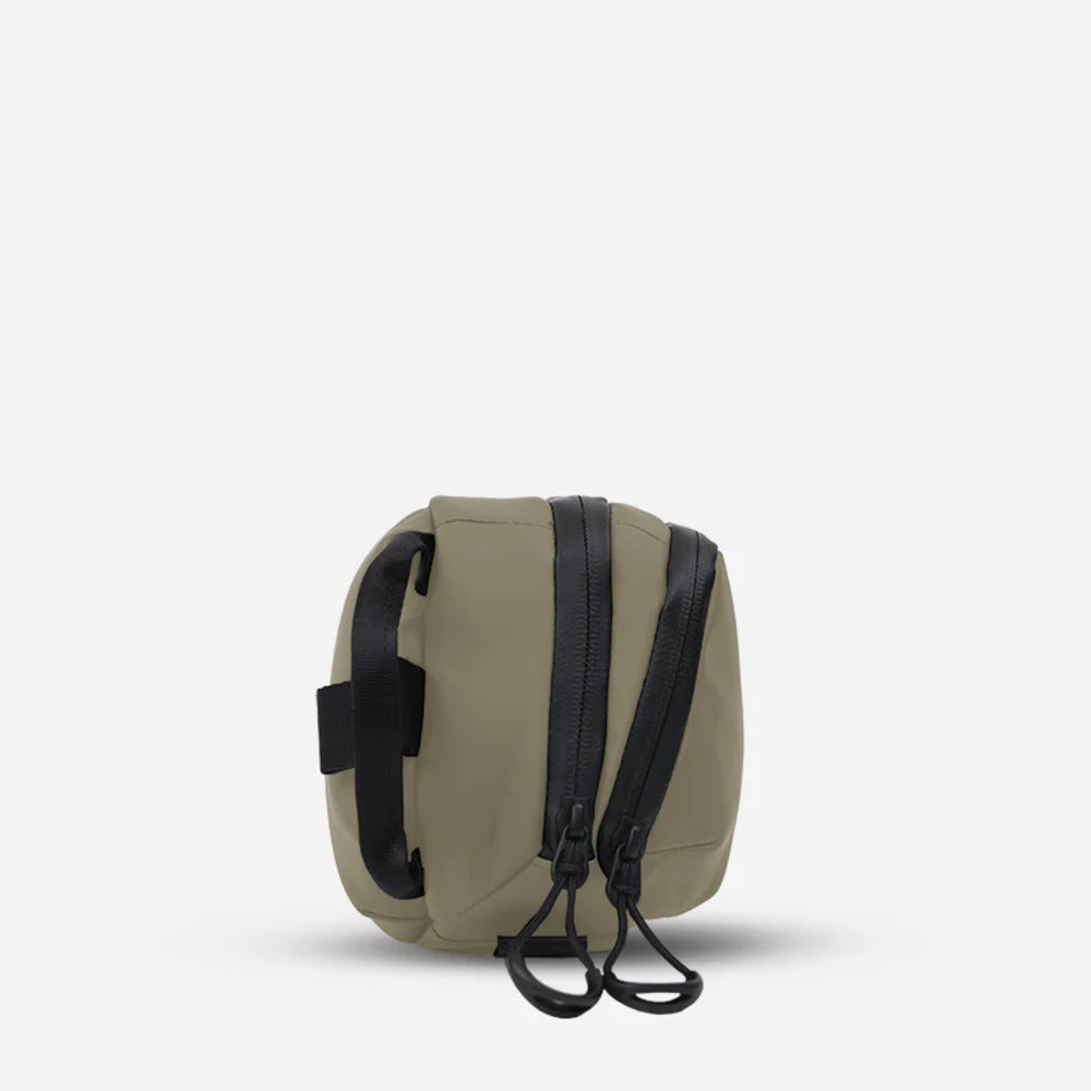 Wandrd Tech Bag Large - Yuma Tan 