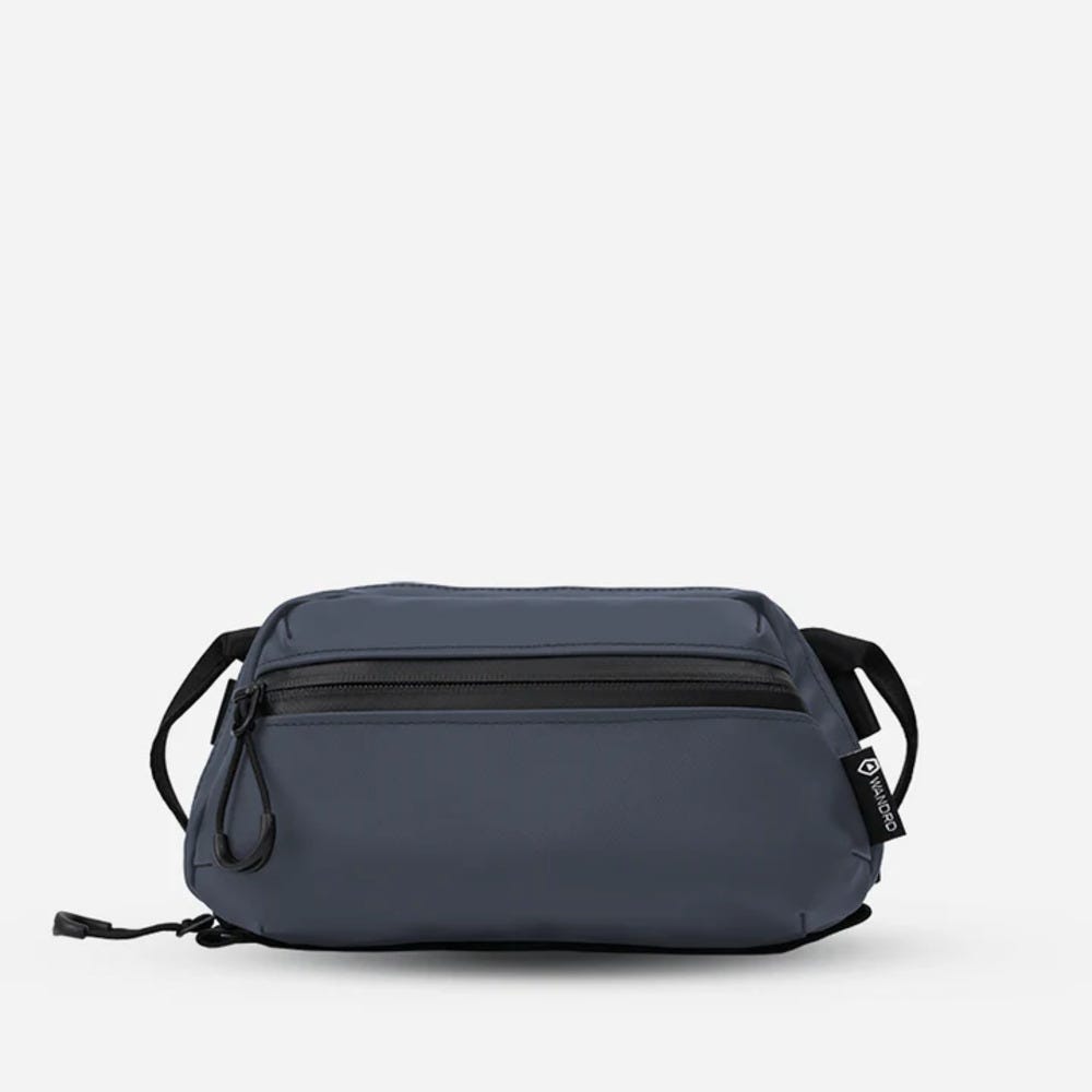 Wandrd Tech Bag Medium - Aegean Blue 