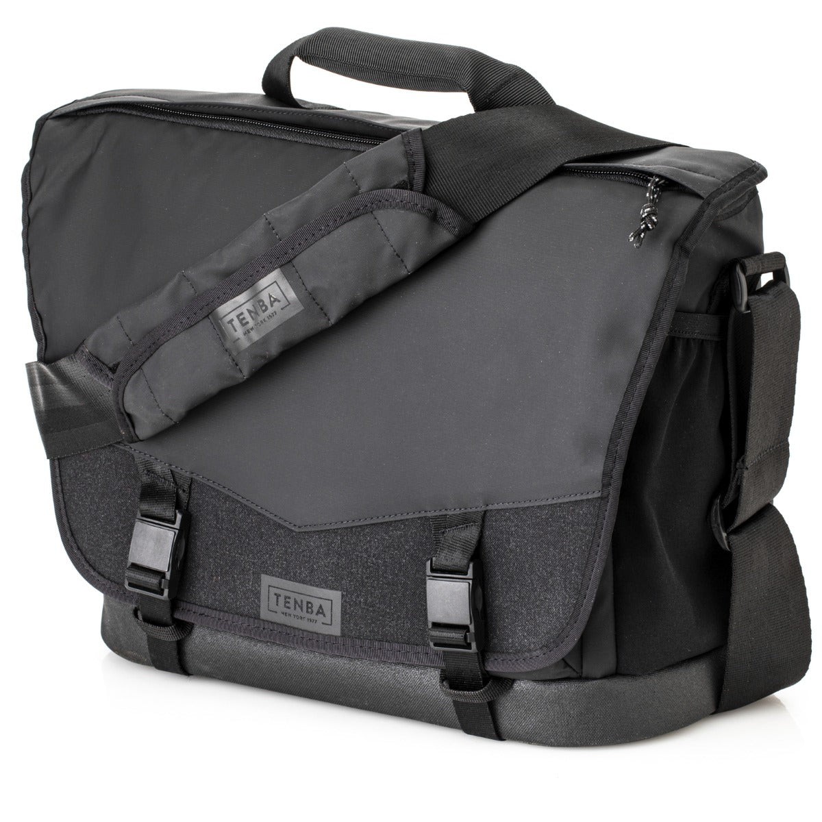 Tenba DNA 13 Messenger Bag Black