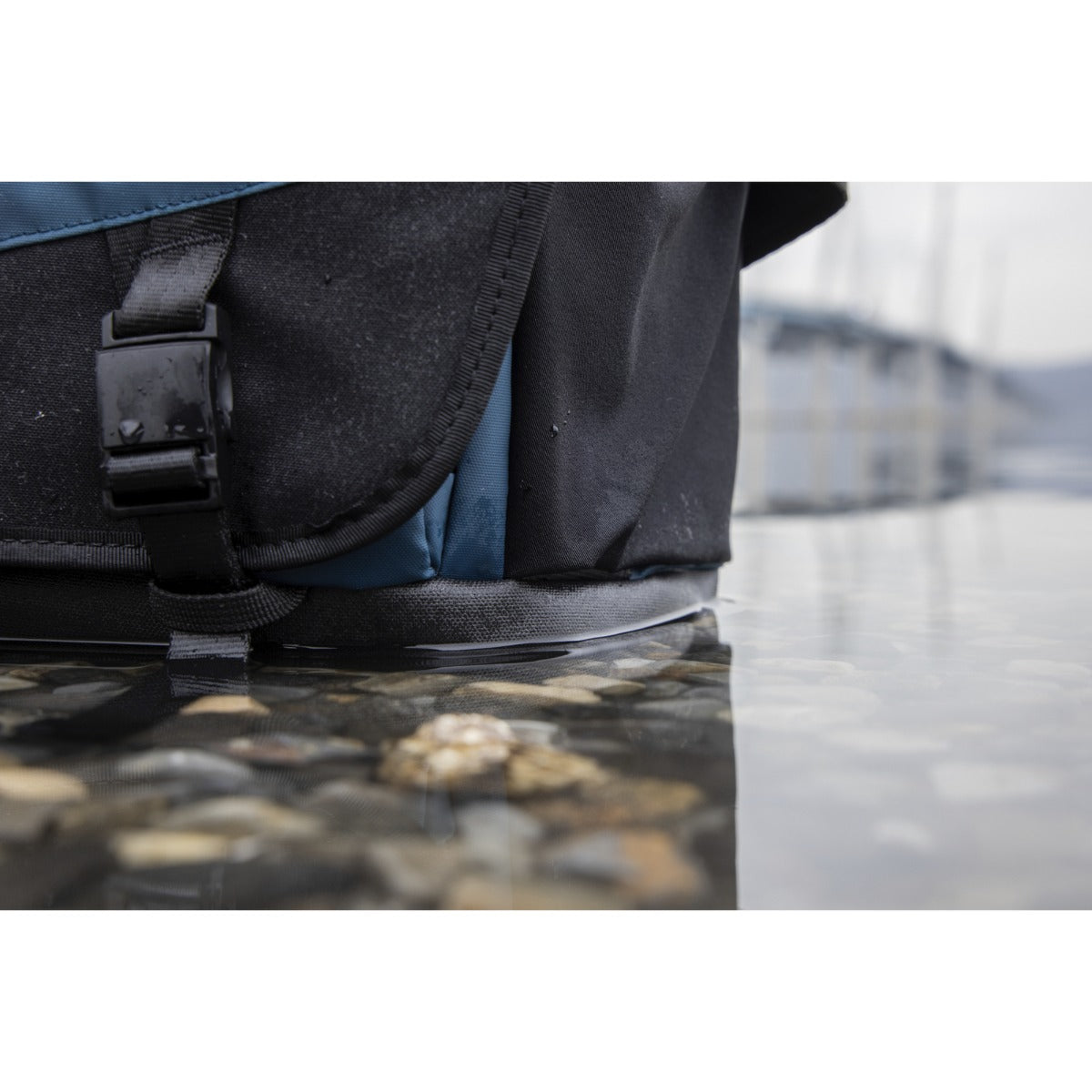 Tenba DNA 13 Messenger Bag Blue