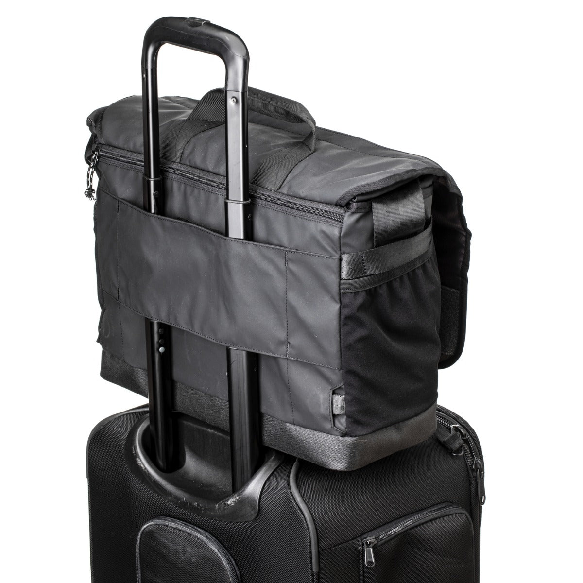 Tenba DNA 16 DSLR Messenger Bag - Black