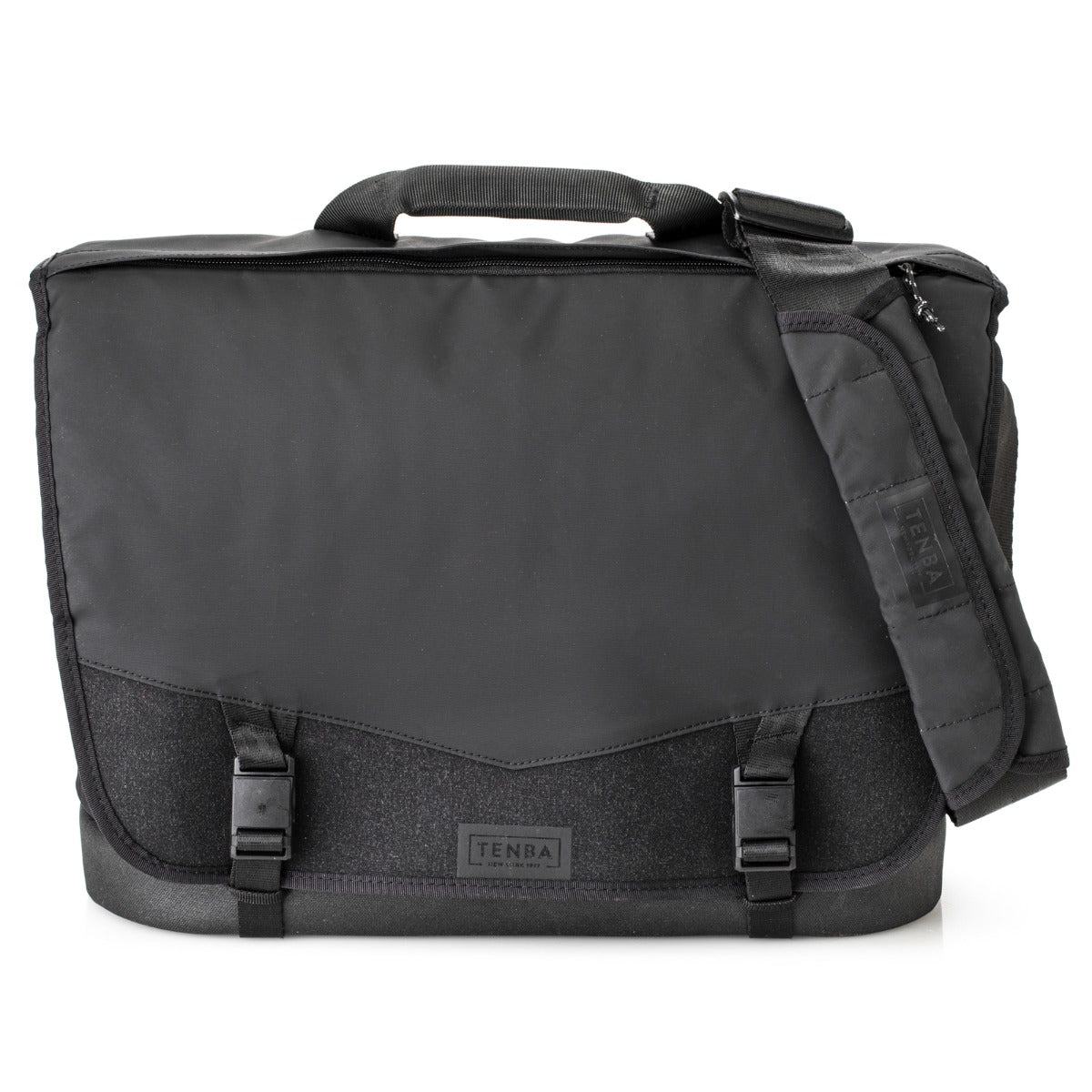 Tenba DNA 16 Slim Messenger Bag Black
