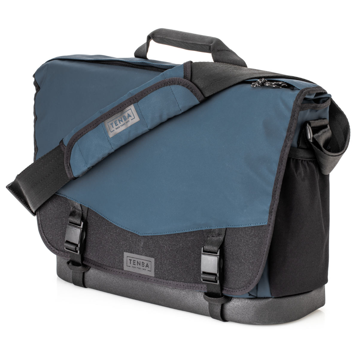 Tenba DNA 16 Slim Messenger Bag Blue