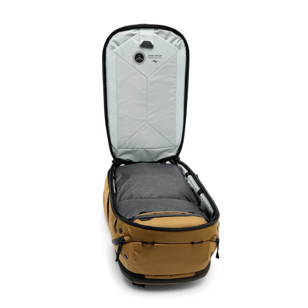 Peak Design Travel Backpack 45L - Coyote