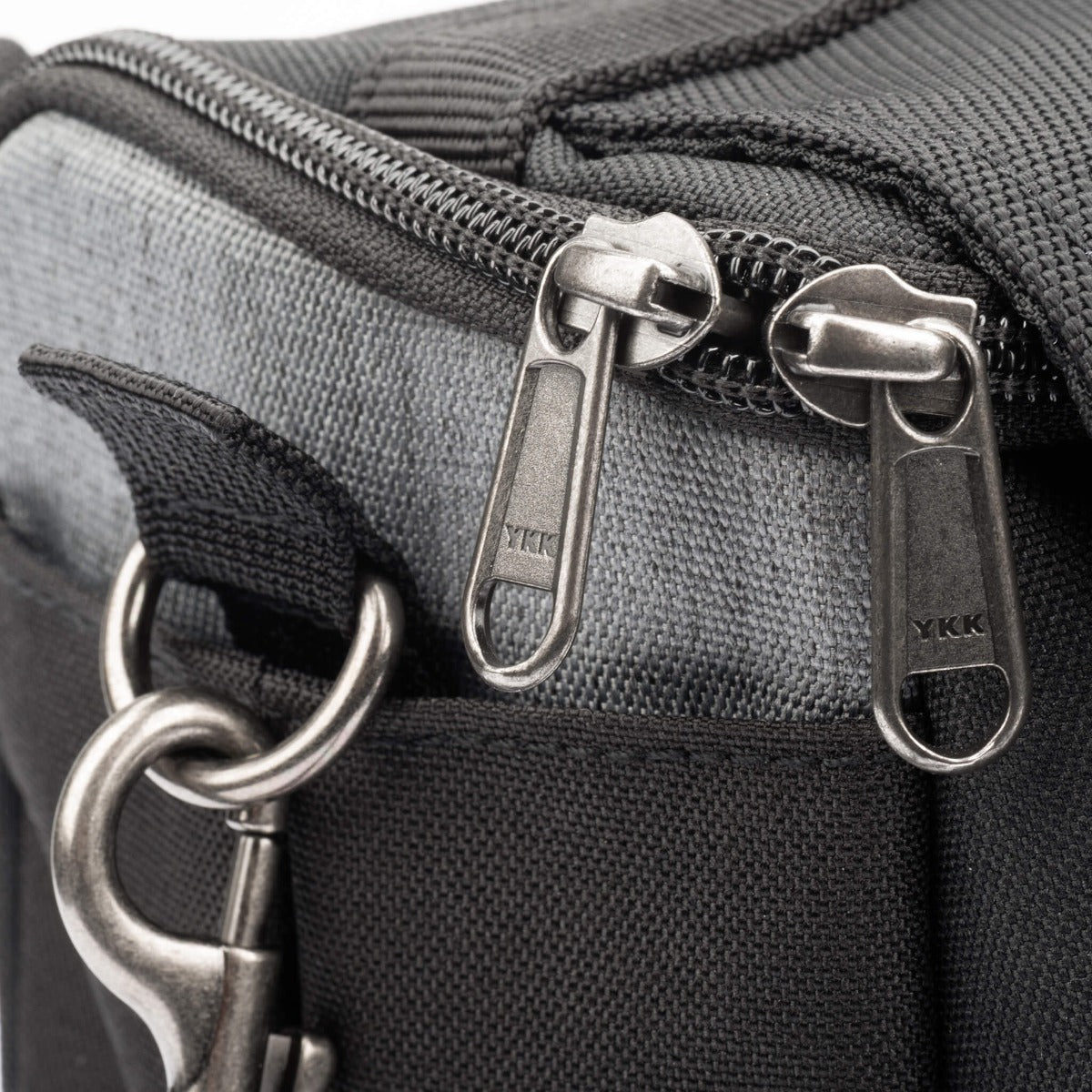 Think Tank Mirrorless Mover 5 V2.0 - Cool Grey