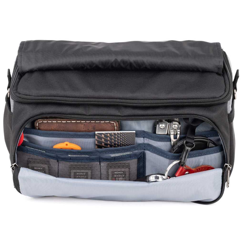 Think Tank Mirrorless Mover 25 V2.0 - Cool Grey