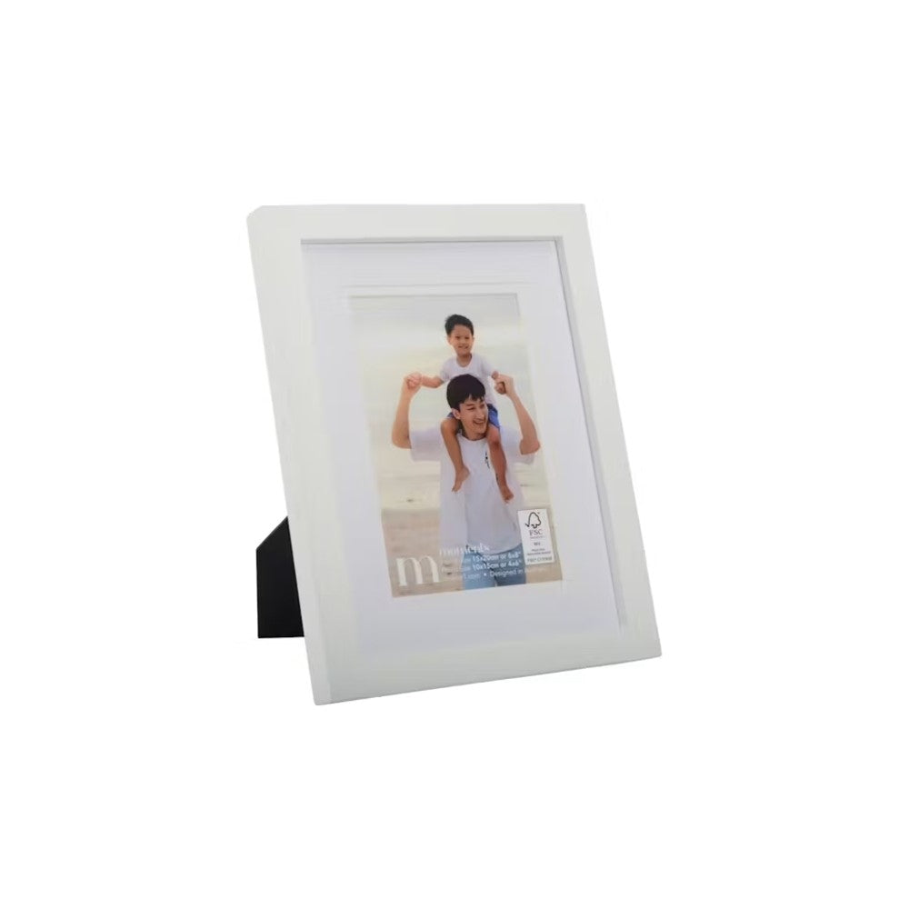 UR1 Moments White 6x8