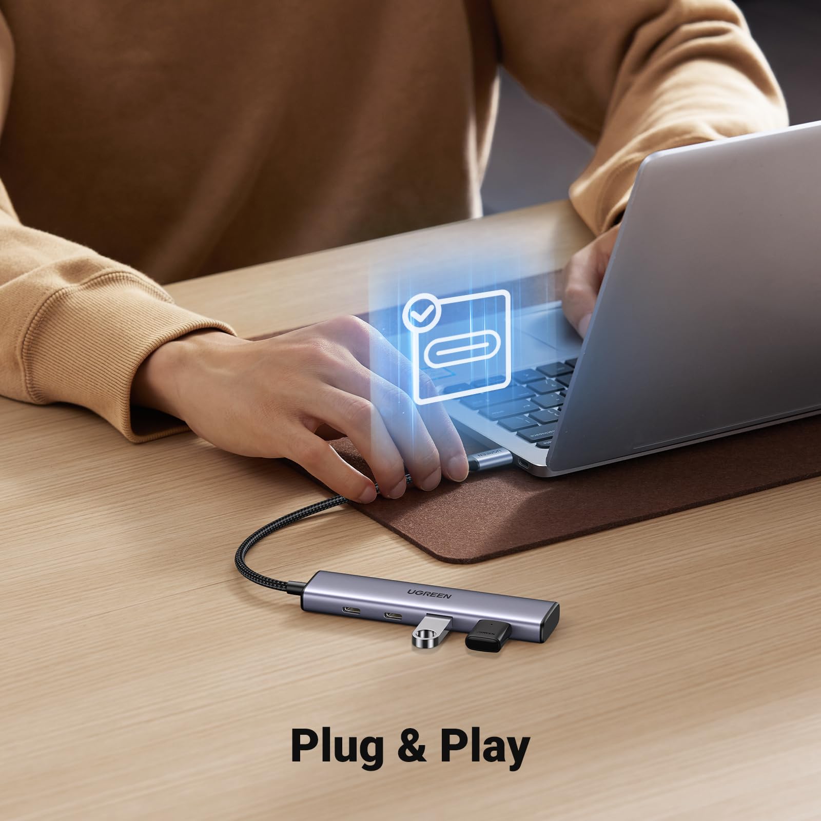 Ugreen 4 Ports USB-C Hub with 2 x USB-C and 2x USB-A ports