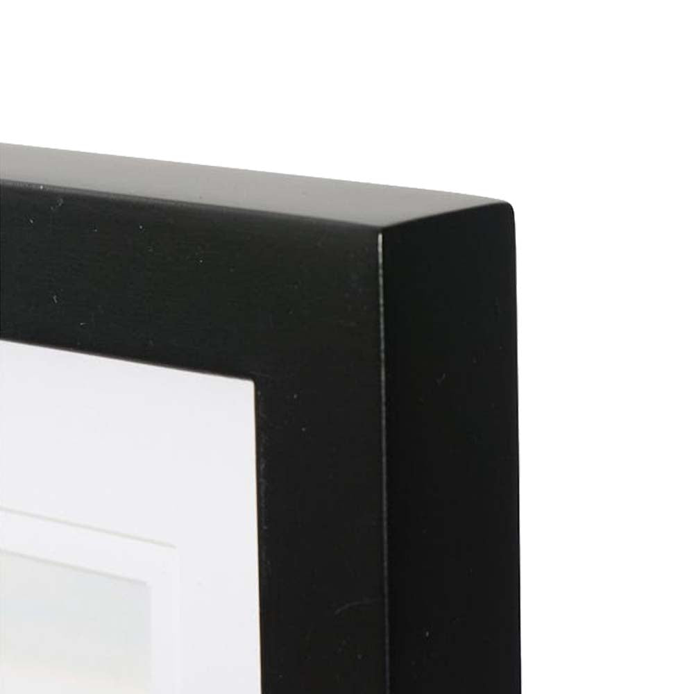 UR1 Moments 6x8 Black