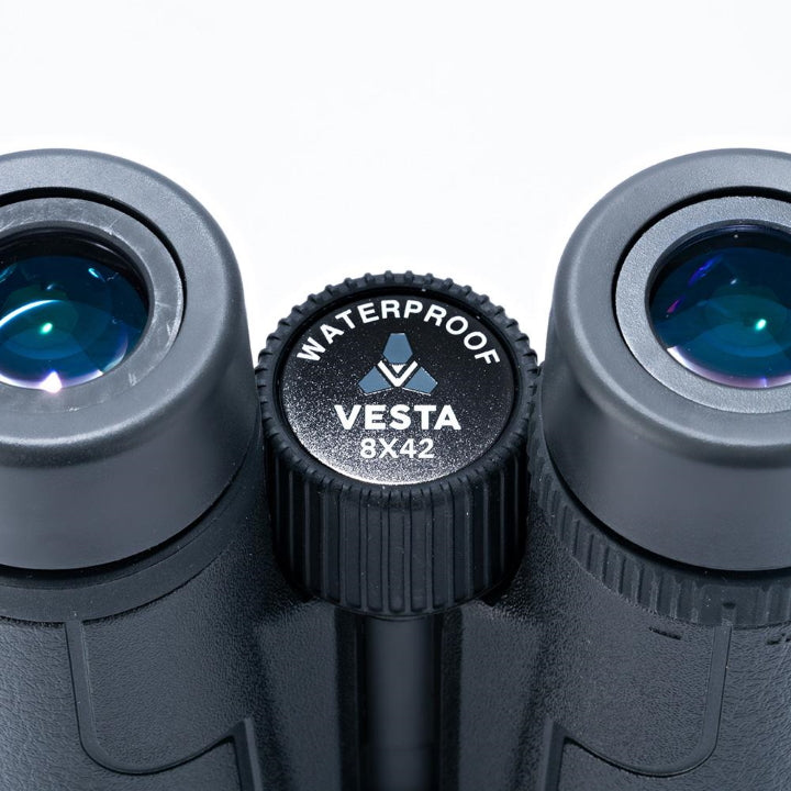 Vanguard Vesta 8x42 Binoculars