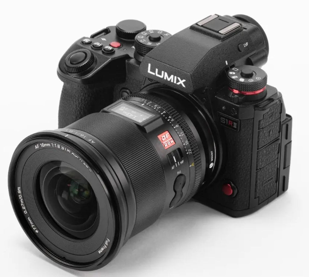 Viltrox AF 16mm f/1.8 Full-Frame Lens - L-Mount