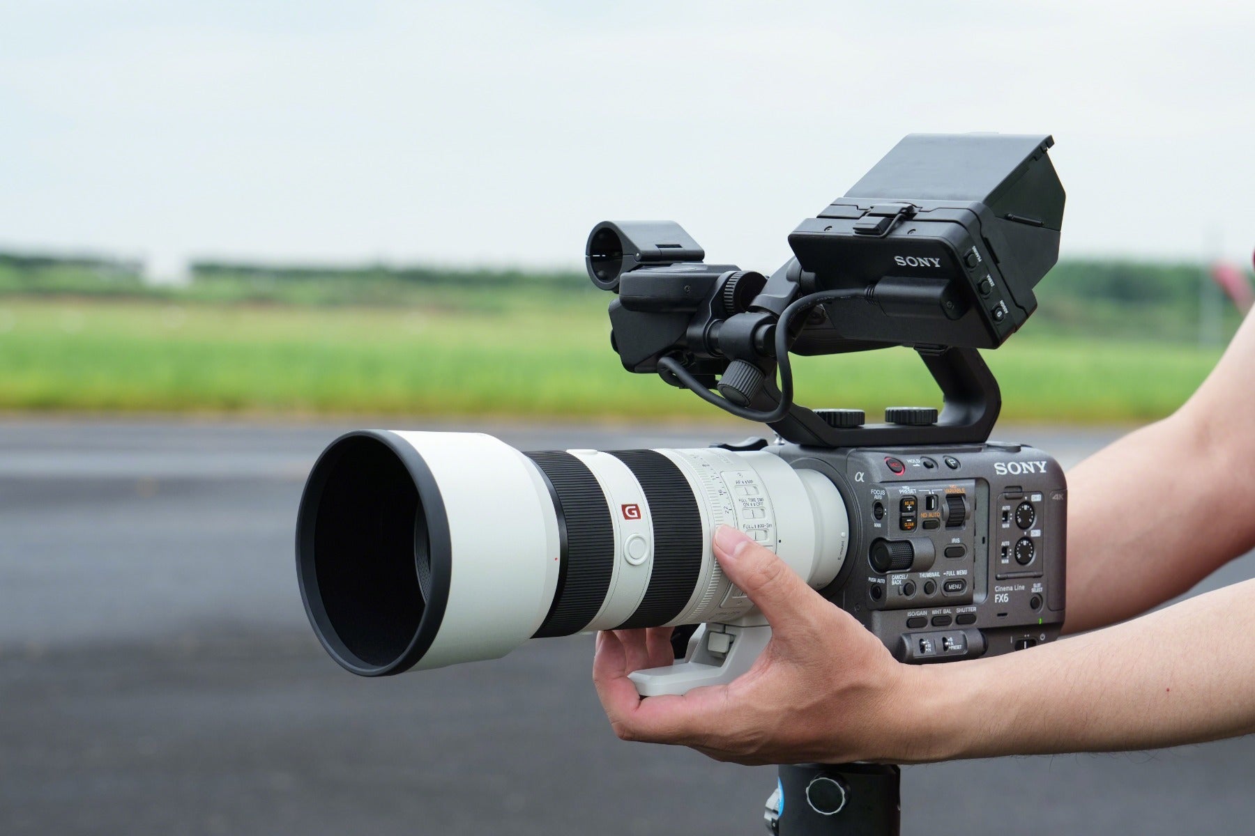 Sony FE 70-200mm f/2.8 GM OSS II Lens