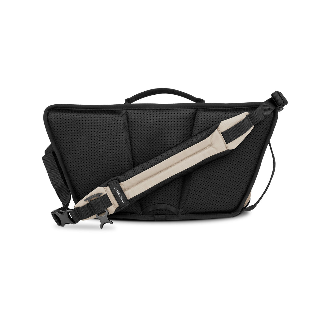 Wandrd ROGUE Sling 9L - YUMA Tan V2