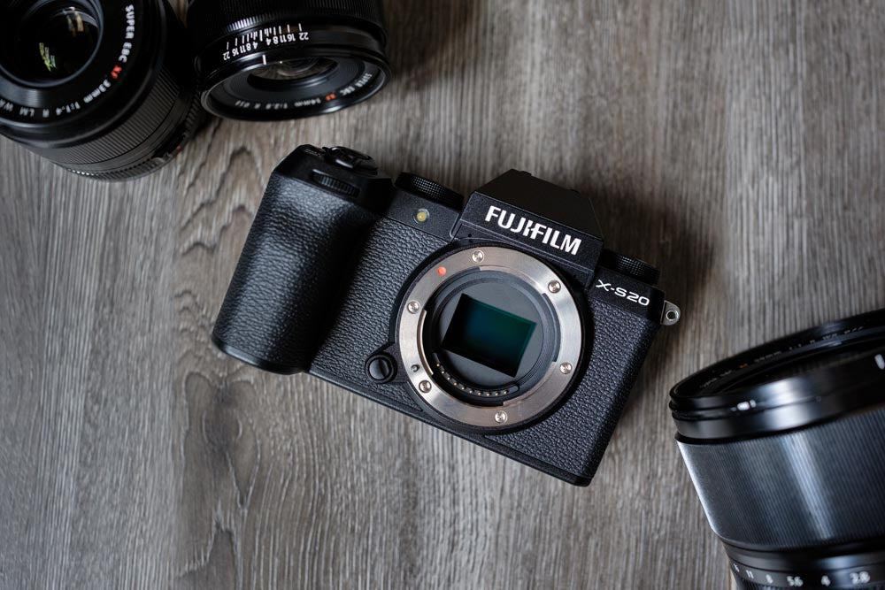 Fujifilm X-S20 Mirrorless Camera with  XC 15-45mm Lens